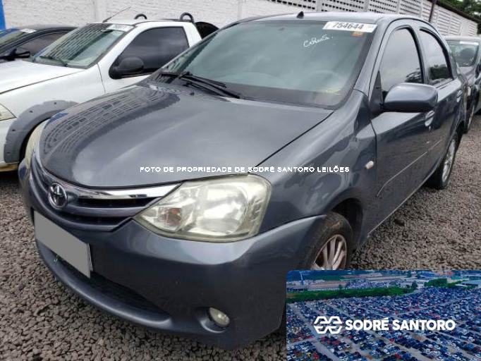 TOYOTA ETIOS SEDAN 12/13